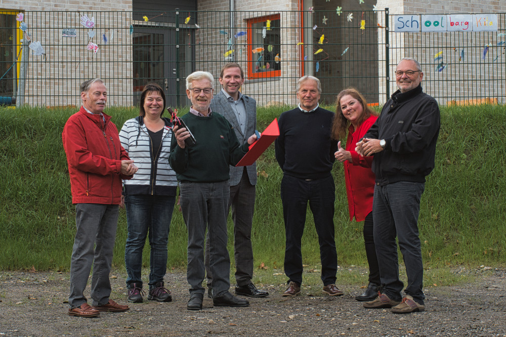 &Uuml;bergabe Ehrenurkunde